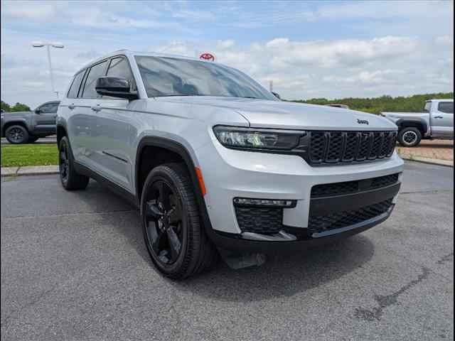 2019 Jeep Grand Cherokee 4x4 Overland 4-door SUV, 250539B, Photo 1