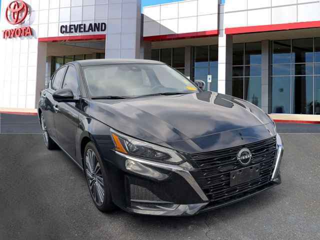 2023 Nissan Sentra SV 4-door Sedan, P11847A, Photo 1