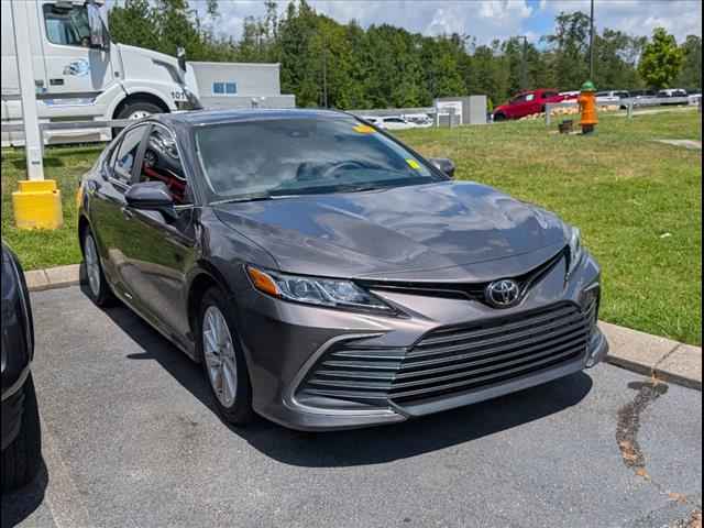 2024 Toyota Corolla XLE 4-door Sedan, B026464, Photo 1