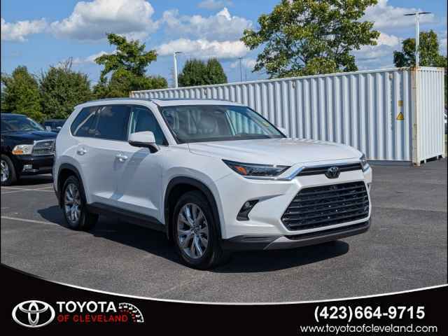 2024 Toyota Grand Highlander AWD Limited 4-door SUV, B000436, Photo 1