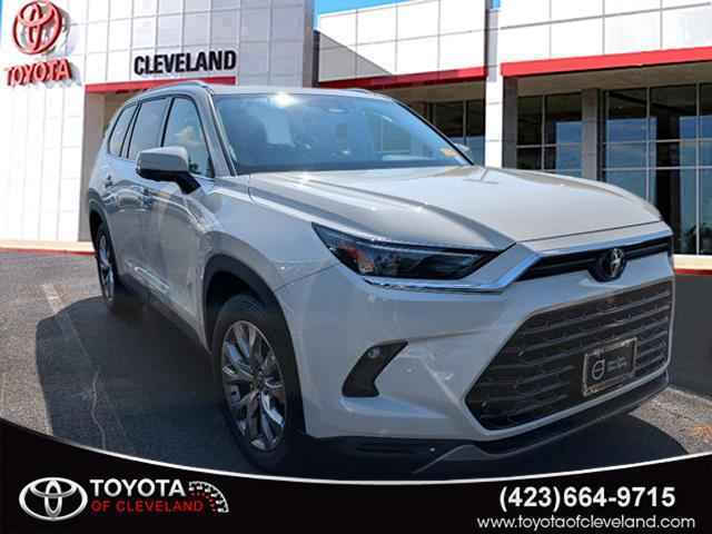 2024 Toyota Grand Highlander XLE 4-door SUV, B018498, Photo 1