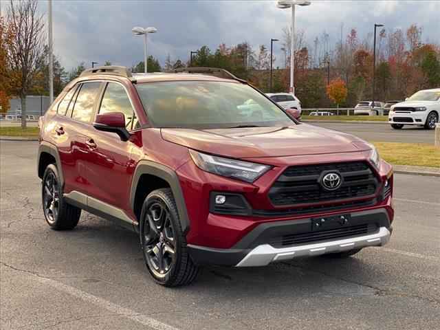 2024 Toyota RAV4 AWD XLE 4-door SUV, B422752, Photo 1