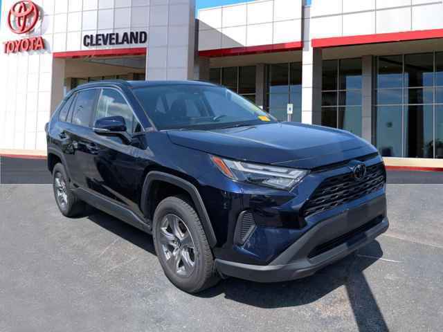 2024 Toyota Corolla Cross XLE 4-door Crossover, P11894, Photo 1