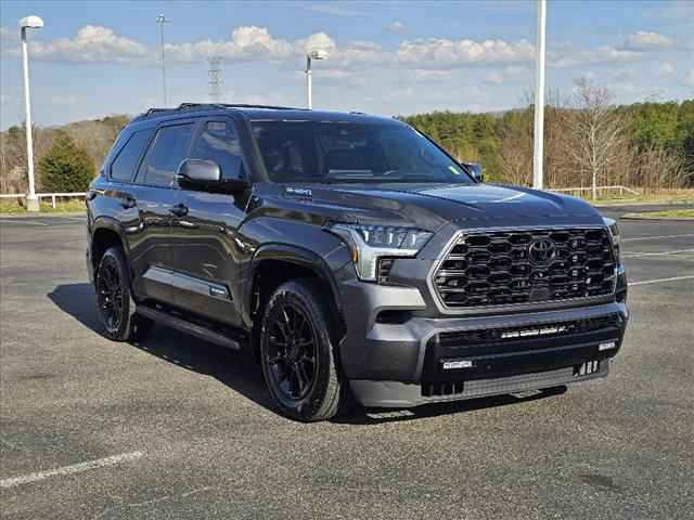 2024 Toyota Grand Highlander AWD XLE 4-door SUV, 250233A, Photo 1