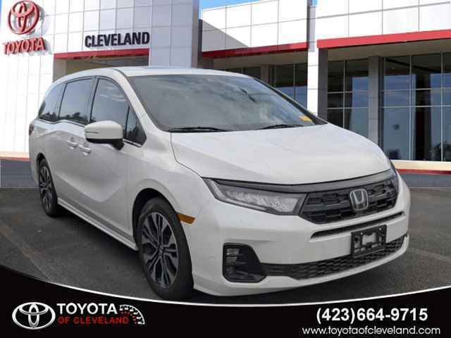2026 Toyota Sienna XLE 8-Passenger 4-door Mini-Van, TS20C911*O, Photo 1