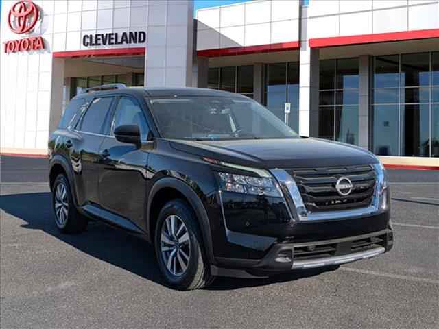 2025 Nissan Kicks SR 4-door Crossover, B395504, Photo 1