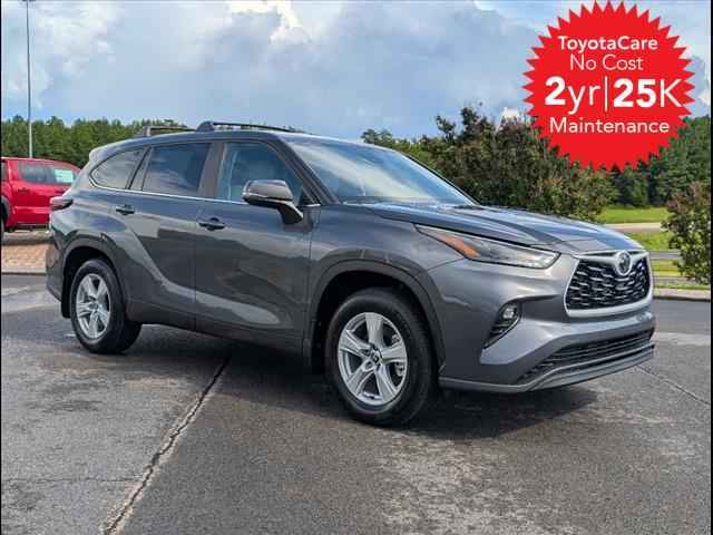 2025 Toyota RAV4 Hybrid AWD XLE 4-door SUV, D250687A, Photo 1