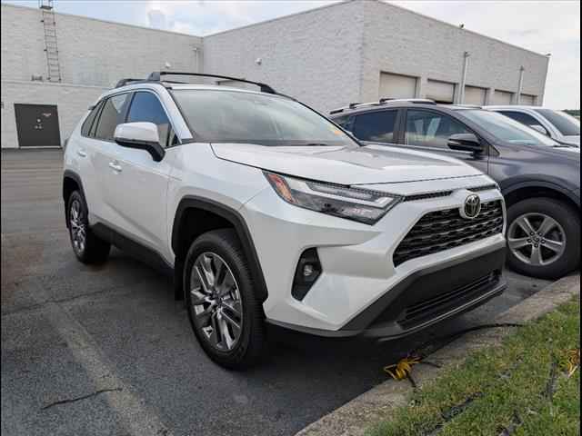 2025 Toyota RAV4 Hybrid AWD XLE 4-door SUV, D250687A, Photo 1
