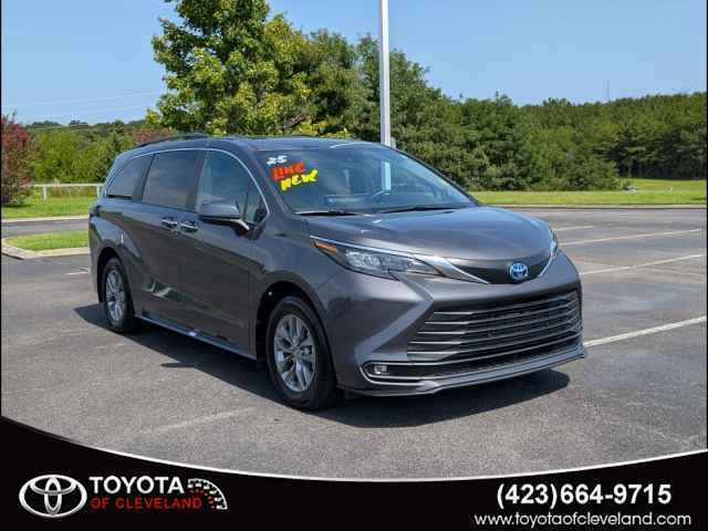 2024 Toyota Sienna Limited FWD 7-Passenger, D260953A, Photo 1
