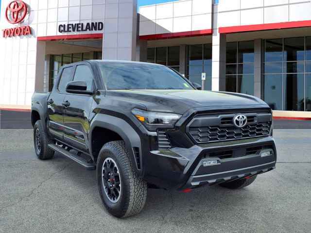 2025 Toyota Tacoma 4x4 TRD Off-Road 4-door Double Cab 5.0 ft SB 8A, 250260, Photo 1