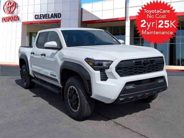 2026 Toyota Tacoma SR5 Double Cab 5' Bed AT, TM17A180*O, Photo 1
