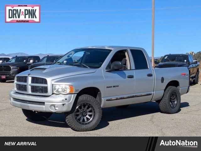 2004 Dodge Ram 1500 4-door Quad Cab 140.5" WB SLT, 4S605541, Photo 1