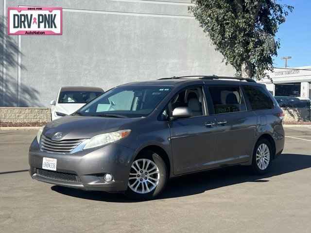 2012 Toyota Sienna 5-door 7-Pass Van V6 XLE AAS FWD, CS191911, Photo 1