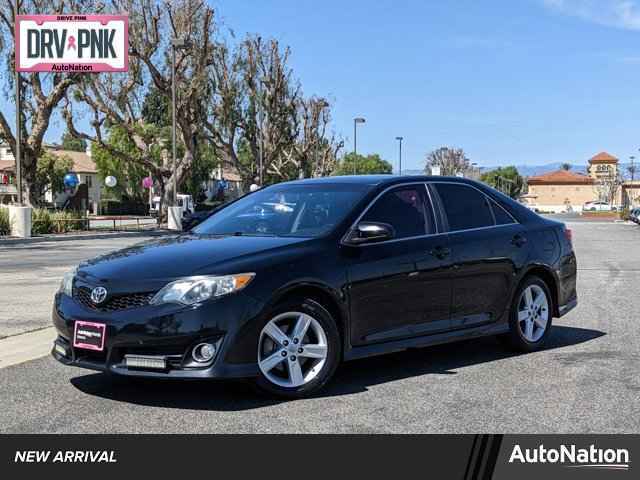 2018 Toyota Camry SE Auto, JU092370, Photo 1