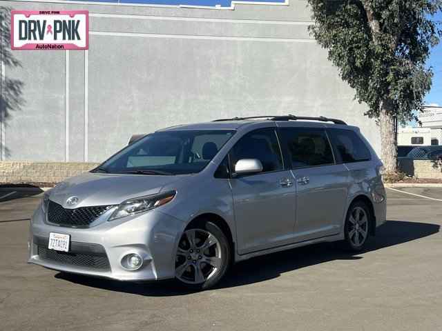 2011 Toyota Sienna 5-door 7-Pass Van V6 XLE AAS FWD, BS106098, Photo 1