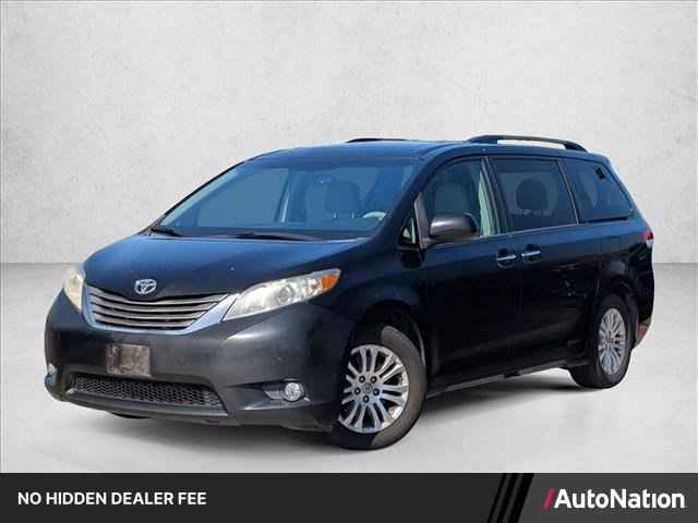2017 Toyota Sienna XLE Auto Access Seat FWD 7-Passenger, HS882361, Photo 1