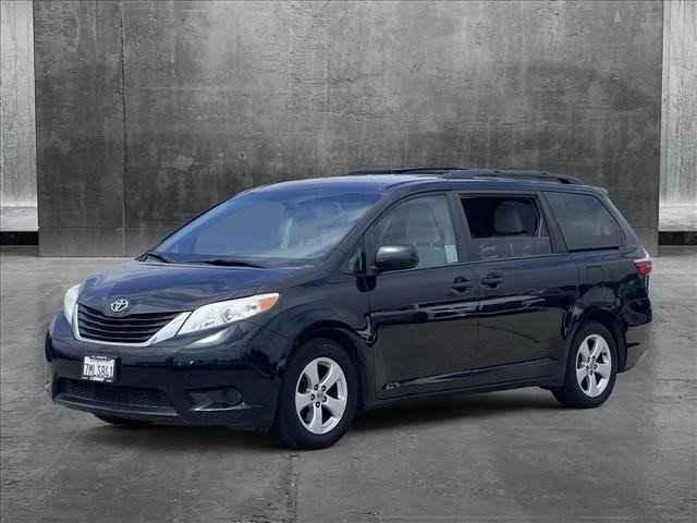 2016 Honda Odyssey 5-door SE, GB142827, Photo 1
