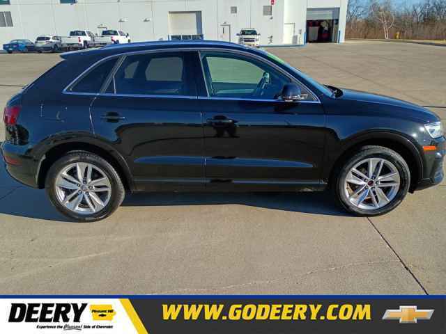2020 Audi Q3 Premium 45 TFSI quattro, PS8334, Photo 1