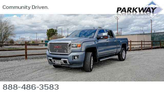 2019 Chevrolet Silverado 2500hd 4WD Crew Cab 153.7" LTZ, 123722, Photo 1