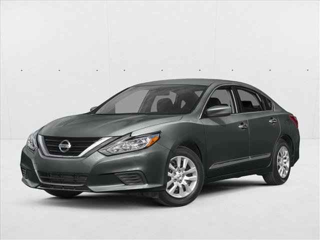 2015 Nissan Sentra 4-door Sedan I4 CVT SR, FL653531, Photo 1