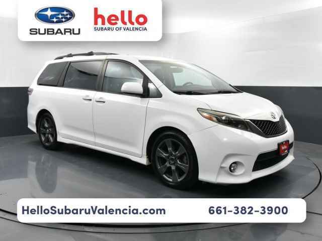 2016 Honda Odyssey 5-door SE, 6N3660A, Photo 1