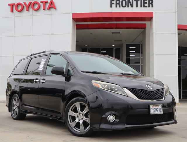 2021 Toyota Sienna LE FWD 8-Passenger, MS004860P, Photo 1