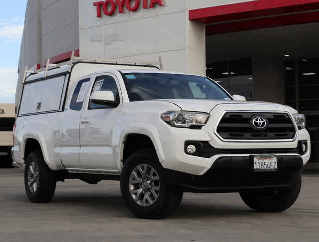 2023 Toyota Tacoma 2WD SR5 Double Cab 5' Bed V6 AT, PM212119, Photo 1
