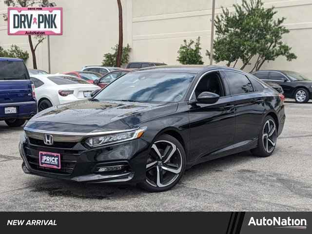 2017 Kia Cadenza Technology Sedan, H5072434, Photo 1