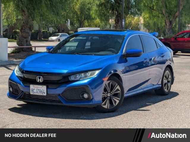 2018 Ford Focus SEL Hatch, JL241074, Photo 1