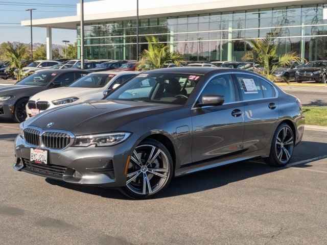 2021 BMW 3 Series 330i Sedan North America, M8C21377, Photo 1