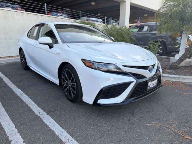 2021 Toyota Camry Hybrid SE CVT, MU566361S, Photo 1