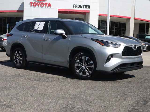 2021 Toyota Highlander Hybrid LE AWD, MS525523R, Photo 1