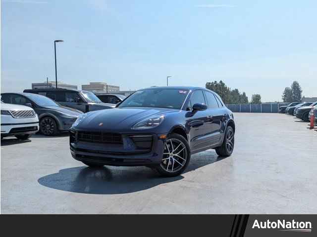2017 Porsche Macan AWD, HLB02894, Photo 1
