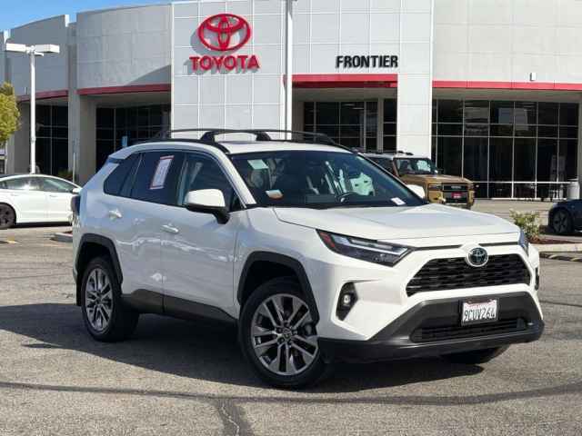 2022 Nissan Rogue AWD SV, NC687119S, Photo 1