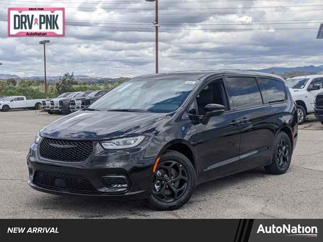 2017 Chrysler Pacifica Limited FWD, HR506032, Photo 1