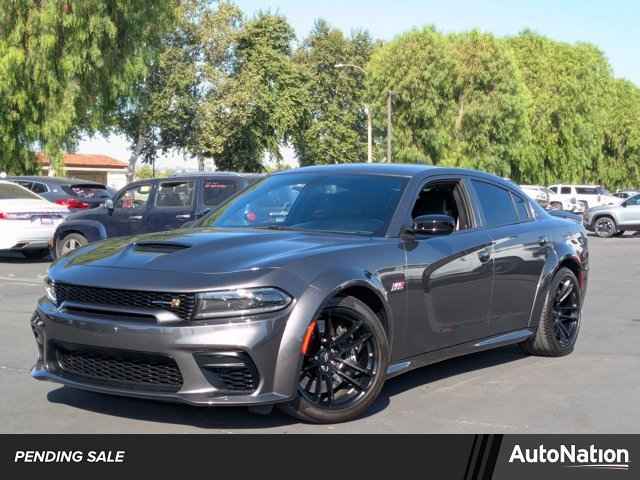 2013 Dodge Charger 4-door Sedan RT RWD, DH629948, Photo 1