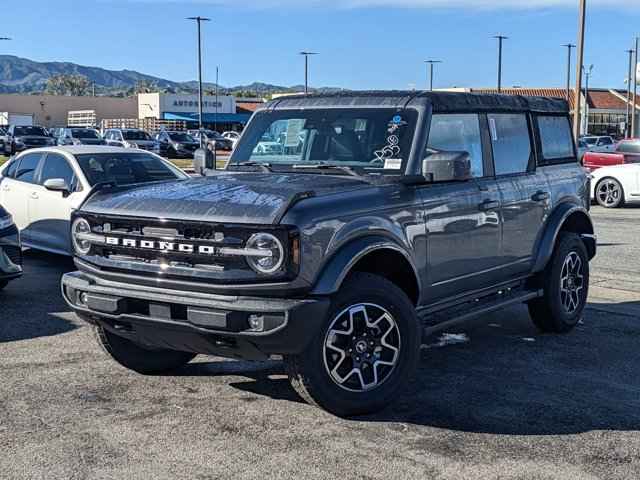 2023 Ford Bronco Outer Banks, PLA89391, Photo 1