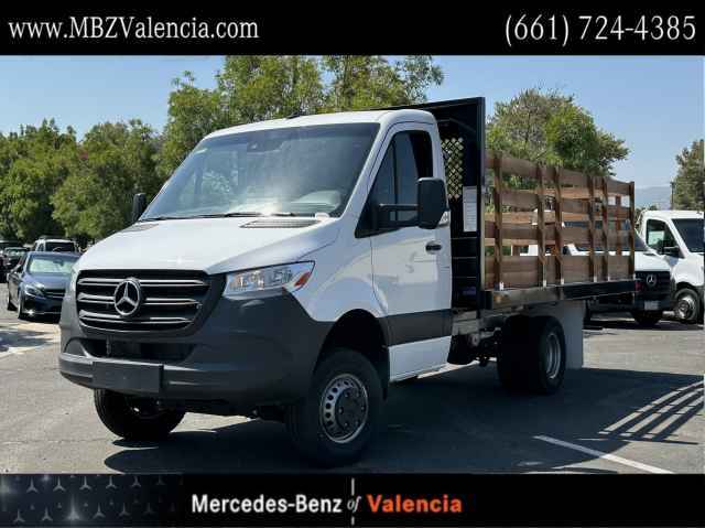 2023 Mercedes-Benz Sprinter Cab Chassis 3500XD Standard Roof I4 Diesel HO 170" RWD, 4N4168, Photo 1