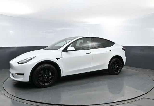 2024 Tesla Model Y RWD *Ltd Avail*, 5378T, Photo 1