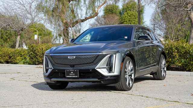 2024 Cadillac Lyriq 4-door Sport w/1SK, 2241105, Photo 1