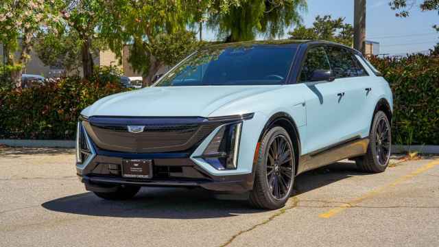 2024 Cadillac Lyriq 4-door Sport w/1SF, 125069, Photo 1