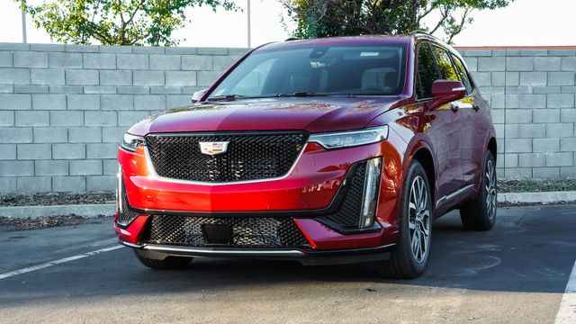 2021 Cadillac Xt5 AWD 4-door Premium Luxury, 124025, Photo 1
