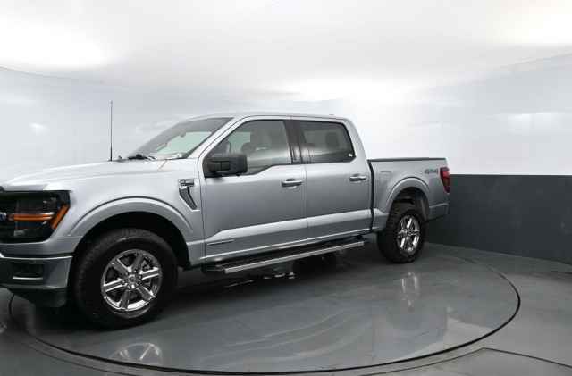 2025 Ford F-150 XLT 4WD SuperCrew 5.5' Box, 17292R, Photo 1