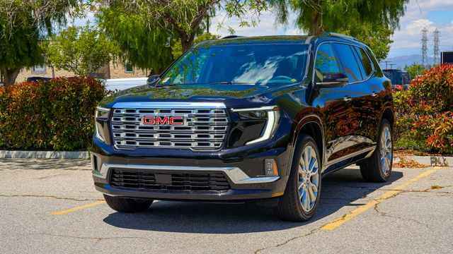 2024 Gmc Acadia FWD 4-door Elevation, 2242453, Photo 1