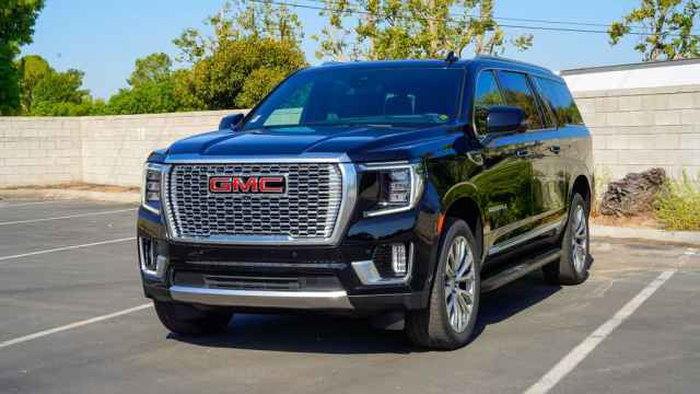 2024 Gmc Yukon Xl 4WD 4-door SLT, 2242457, Photo 1