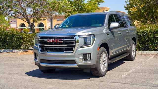 2024 Gmc Yukon Xl 4WD 4-door SLT, 2242446, Photo 1