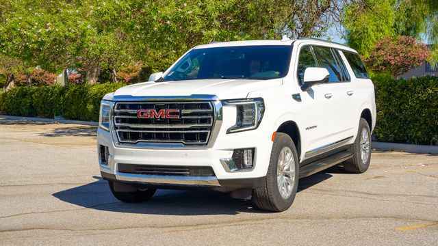 2024 Gmc Yukon Xl 4WD 4-door SLT, 2242477, Photo 1