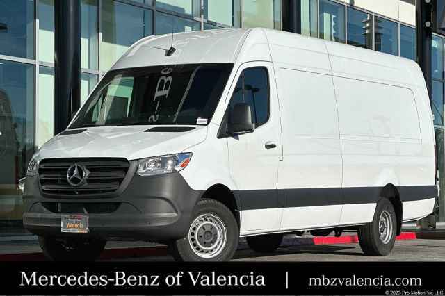 2020 Mercedes-Benz Sprinter Cargo Van 2500 Standard Roof V6 144" 4WD, 4D21910, Photo 1