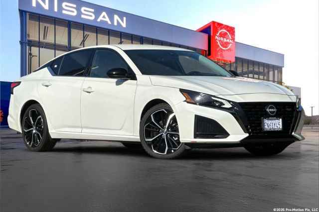 2024 Nissan Altima 2.5 SV Sedan, 40757RDT, Photo 1