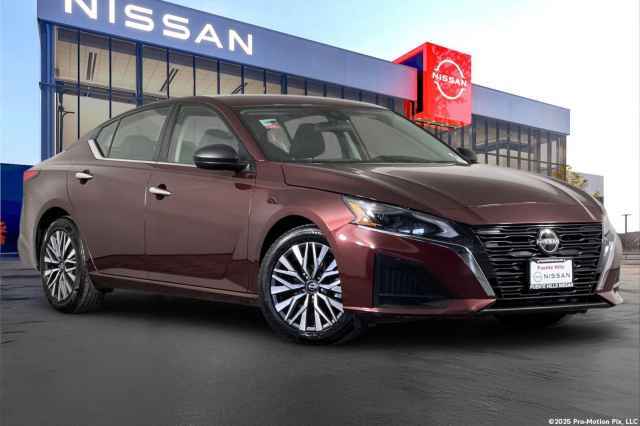 2024 Nissan Altima 2.5 SV Sedan, 40757RDT, Photo 1